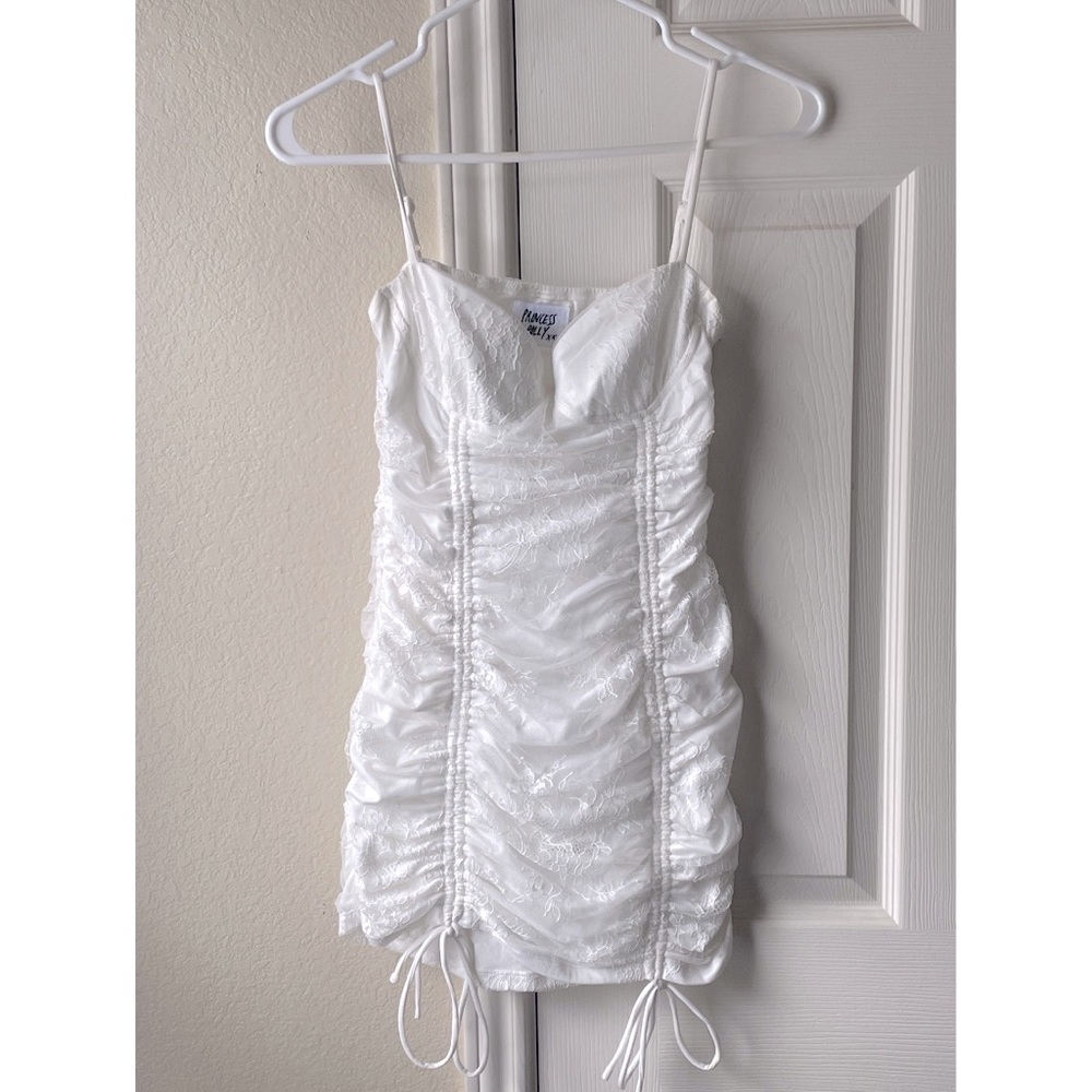 Princess Polly NWOT Lace Bodycon Dress - White - Picture 2 of 7